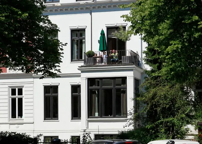 Von Deska Townhouses - White House Hamburg