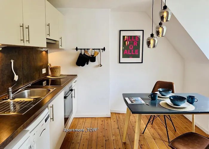 URBAN STAY Hamburg - Apartments BACKBORD, STEUERBORD mit Sauna&TOPP